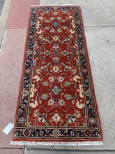 Load image into Gallery viewer, Hand Knotted Indian Runner (2'6" x 6')