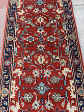 Load image into Gallery viewer, Hand Knotted Indian Runner (2'6" x 6')