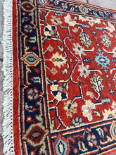 Load image into Gallery viewer, Hand Knotted Indian Runner (2'6" x 6')