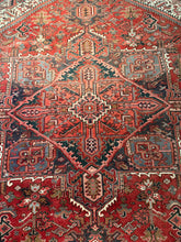 Load image into Gallery viewer, Vintage Hand Knotted Persian Heriz (10' x 13'3")