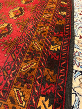 Load image into Gallery viewer, Hand Knotted Afghani Baluch Rug (4&#39; x 7&#39;4&quot;)