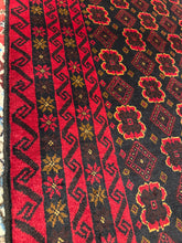 Load image into Gallery viewer, Hand Knotted Afghani Baluch Rug (4&#39; x 6&#39;9&quot;)