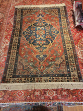 Load image into Gallery viewer, Vintage Hand Knotted Persian Bakhtiari (4'5" x 7')