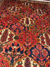 Load image into Gallery viewer, Vintage Hand Knotted Persian Bakhtiari (5'6" x 6'7")