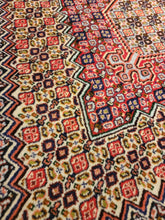 Load image into Gallery viewer, Vintage hand Knotted Persian Bijar (4'1" x 5'7")