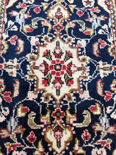 Load image into Gallery viewer, Vintage Hand Knotted Persian Hamadan (19" x 33")