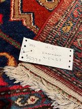 Load image into Gallery viewer, Vintage Hand Knotted Persian Hamadan (4'5" x 6'8")
