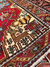 Load image into Gallery viewer, Vintage Hand Knotted Persian Hamadan (4'5" x 6'8")