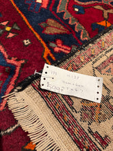 Load image into Gallery viewer, Vintage Hand Knotted Persian Hamadan (4'5" x 6'7")