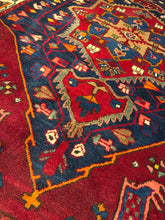 Load image into Gallery viewer, Vintage Hand Knotted Persian Hamadan (4'5" x 6'7")
