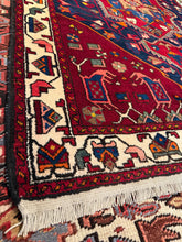 Load image into Gallery viewer, Vintage Hand Knotted Persian Hamadan (4'5" x 6'7")