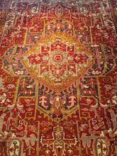 Load image into Gallery viewer, Vintage Hand Knotted Persian Heriz (8'4" x 11')