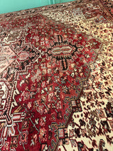 Load image into Gallery viewer, Vintage Hand Knotted Persian Heriz (9'6" x 12'9")