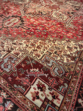 Load image into Gallery viewer, Vintage Hand Knotted Persian Heriz (9'6" x 12'9")