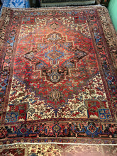 Load image into Gallery viewer, Vintage Hand Knotted Persian Heriz (7'7" x 10'5")