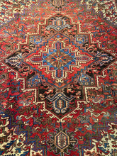 Load image into Gallery viewer, Vintage Hand Knotted Persian Heriz (7'7" x 10'5")