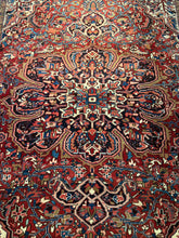 Load image into Gallery viewer, Vintage Hand Knotted Persian Heriz (8'4" x 11'9")