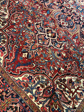 Load image into Gallery viewer, Vintage Hand Knotted Persian Heriz (8'4" x 11'9")