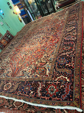 Load image into Gallery viewer, Vintage Hand Knotted Persian Heriz (8'4" x 11'9")
