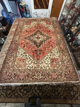 Load image into Gallery viewer, Vintage Hand Knotted Persian Heriz (6'7" x 9'10")