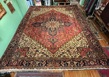 Load image into Gallery viewer, Vintage Hand Knotted Persian Heriz (9'7" x 12'9")