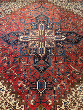 Load image into Gallery viewer, Vintage Hand Knotted Persian Heriz (9'7" x 12'9")