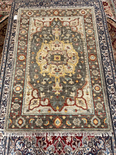 Load image into Gallery viewer, Hand Knotted Indian Rug (4’ x 6’)