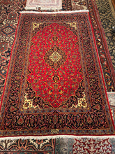 Load image into Gallery viewer, Hand Knotted Persian Kashan (4'8" x 7'9")