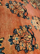 Load image into Gallery viewer, Vintage Hand Knotted Persian Mahal (4'2" x 6'7")