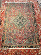 Load image into Gallery viewer, Vintage Hand Knotted Persian Mahal (4'5" x 6'3")