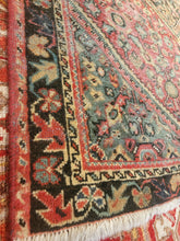Load image into Gallery viewer, Vintage Hand Knotted Persian Mahal (4'5" x 6'3")