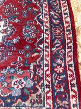 Load image into Gallery viewer, Vintage Hand Knotted Persian Mashad (28" x 32")
