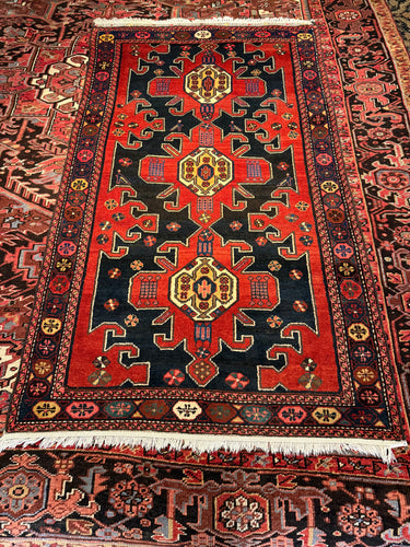 Vintage Hand Knotted Persian Saveh (3'11