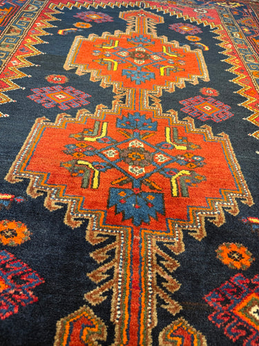 Vintage Hand Knotted Persian Saveh (4'5