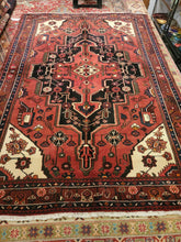 Load image into Gallery viewer, Vintage Hand Knotted Persian Saveh (5'5" x 7'9")