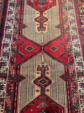 Load image into Gallery viewer, Vintage Hand Knotted Persian Serab Runner (3'5" x 11'1")