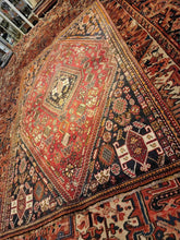 Load image into Gallery viewer, Vintage Hand Knotted Persian Shiraz Rug (4'6" x 6'7")