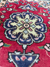 Load image into Gallery viewer, Vintage Hand Knotted Persian Tabriz Rug (22&quot; x 31&quot;)