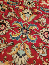 Load image into Gallery viewer, Vintage Hand Knotted Persian Tabriz (21" x 31")