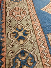 Load image into Gallery viewer, Vintage Hand Knotted Turkish Rug (4'7" x 7')