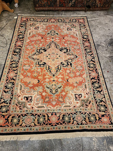 Hand Knotted Indian Heriz Rug (6'1" x 9'6")